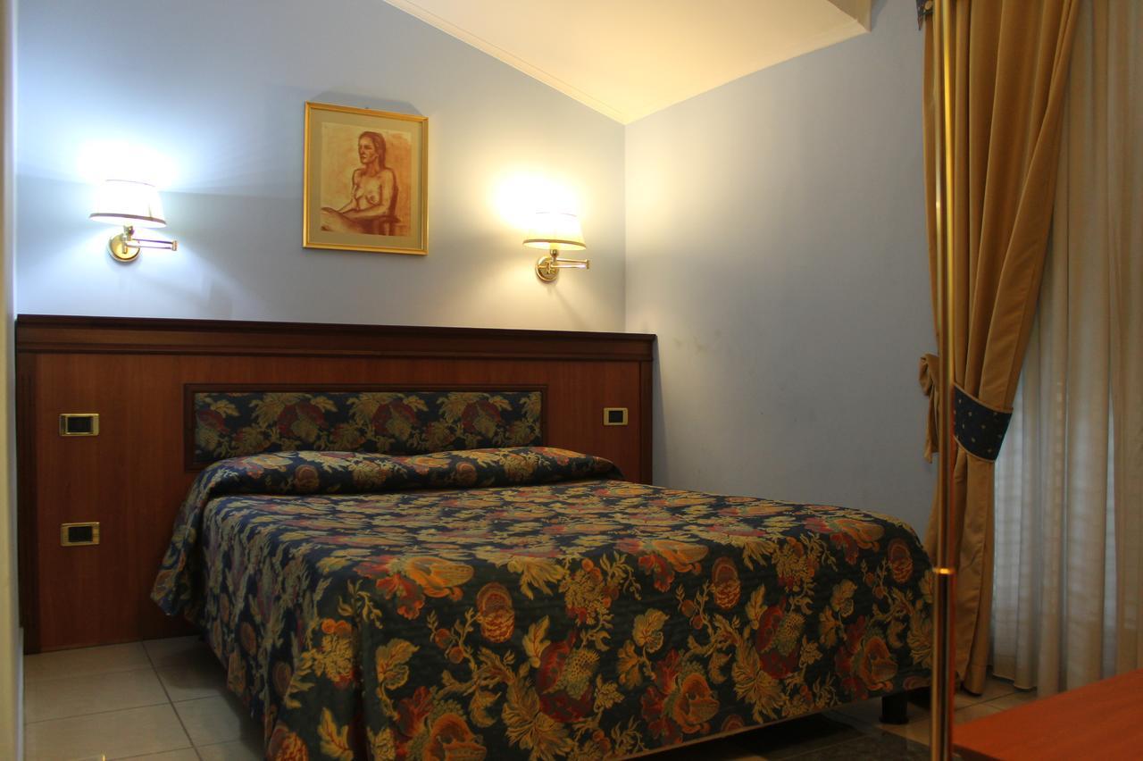 Hotel Malaga Avellino Zewnętrze zdjęcie